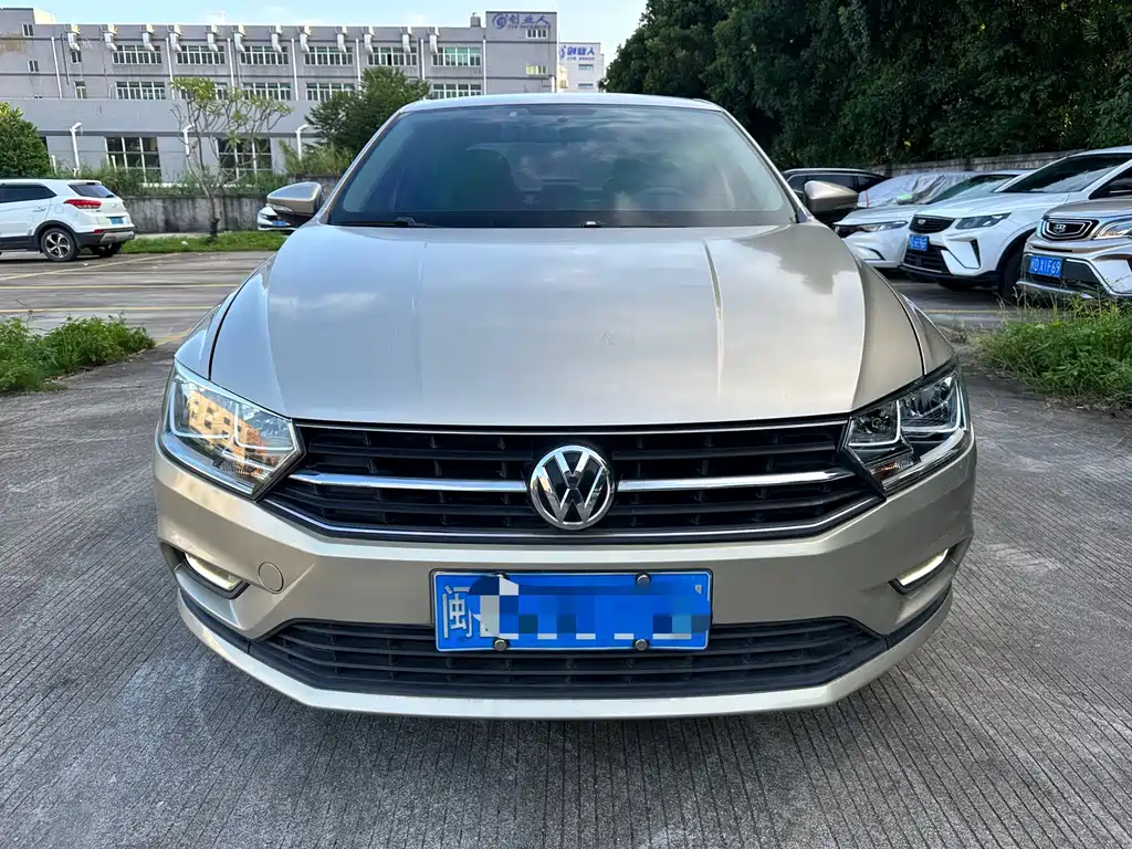Volkswagen Bora — миниатюра 2
