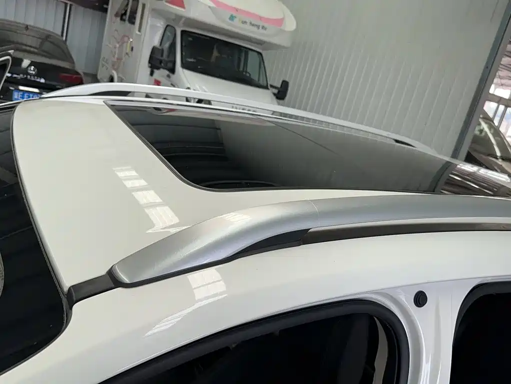 Ford Kuga — миниатюра 21