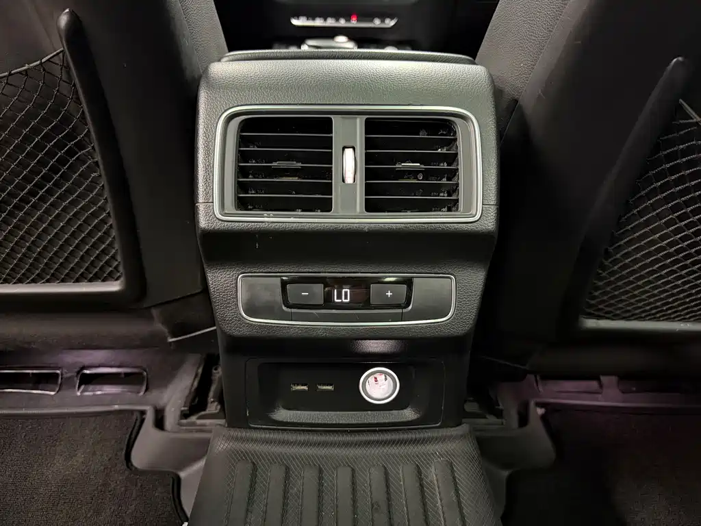 Audi Q5L — миниатюра 22