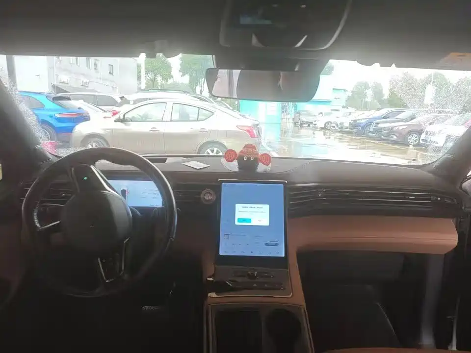 NIO ES6 — миниатюра 5