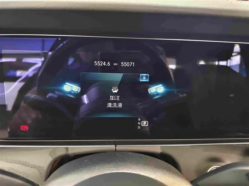 Mercedes-Benz E-Class (Import) — миниатюра 13