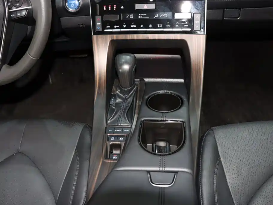 Toyota Avalon — миниатюра 14