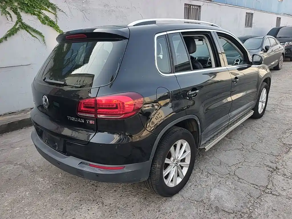 Volkswagen Tiguan — миниатюра 7