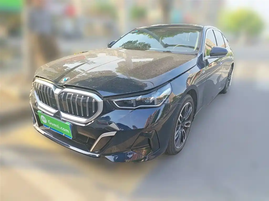 BMW 5 Series 2024