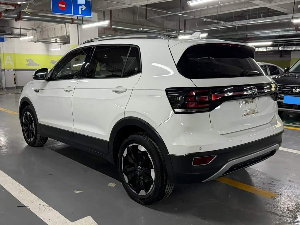Volkswagen Tanying 1.5 л 2023 г. Белый, пробег 36000 км
