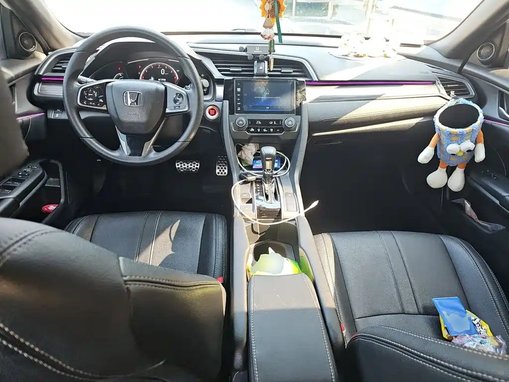 Honda Civic — миниатюра 10