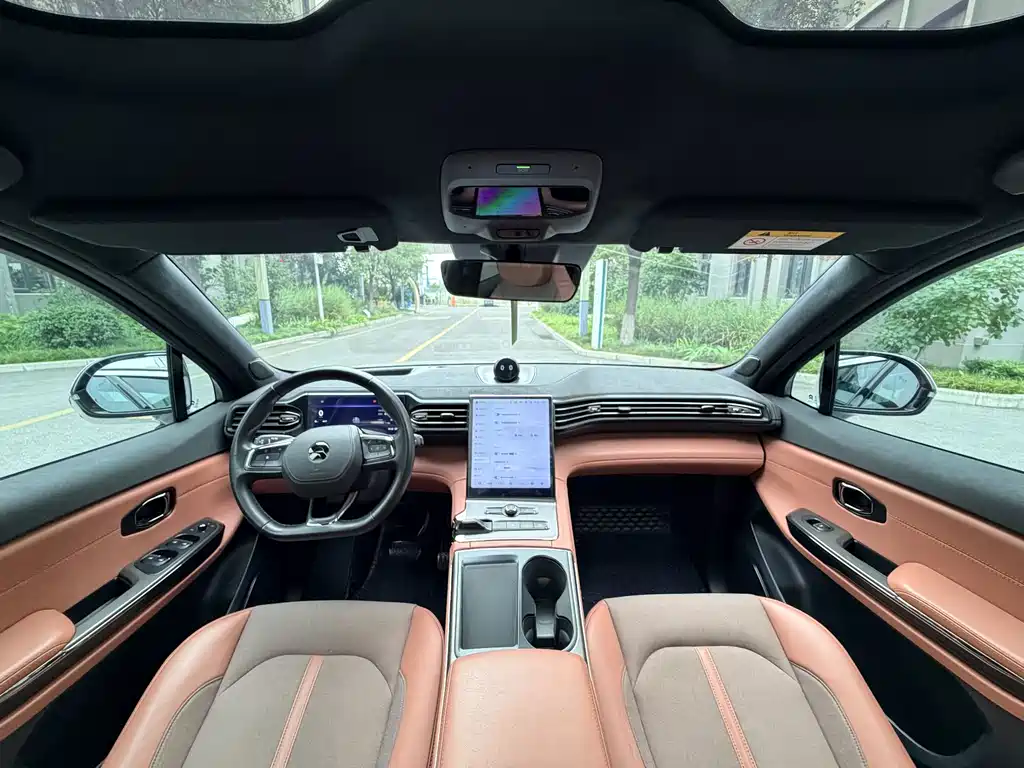 NIO EC6 — миниатюра 6