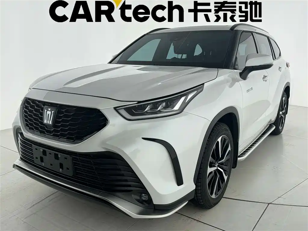 Toyota Crown Kluger 0