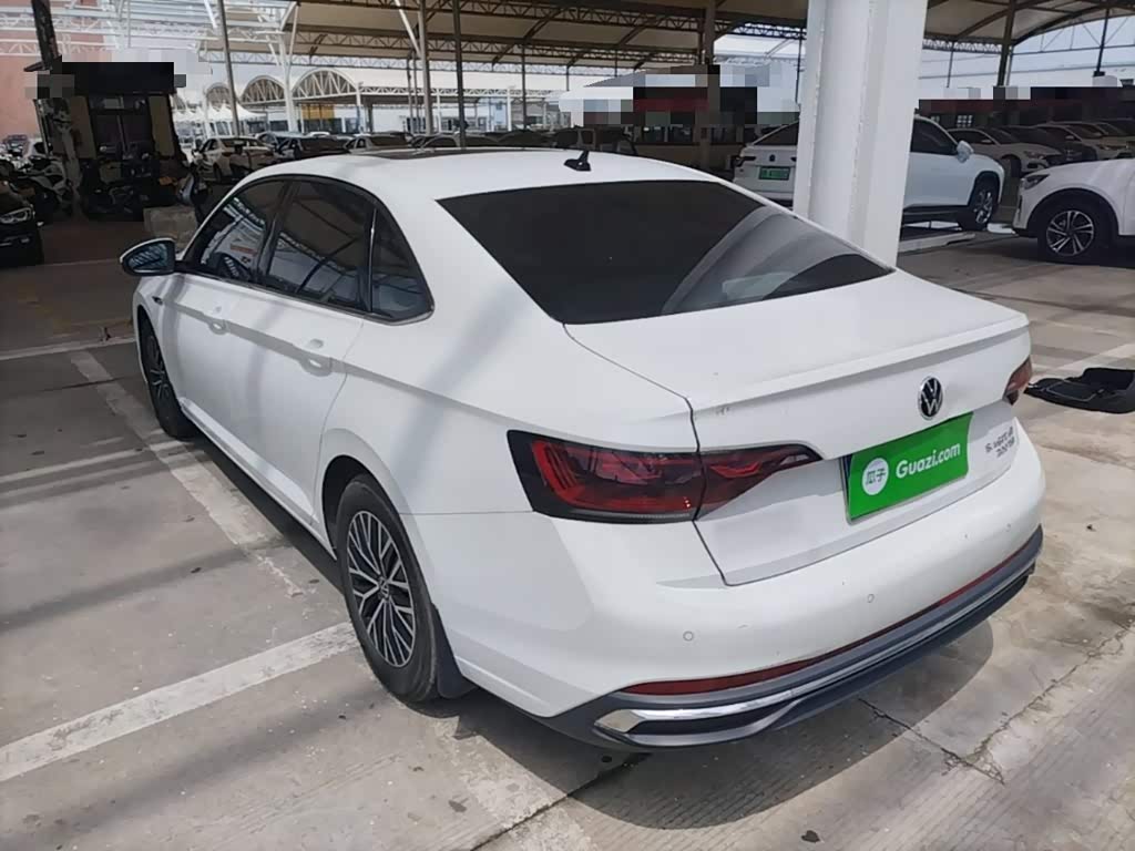 Hyundai Elantra 1.2 л 2025 г. Белый, пробег 17100 км