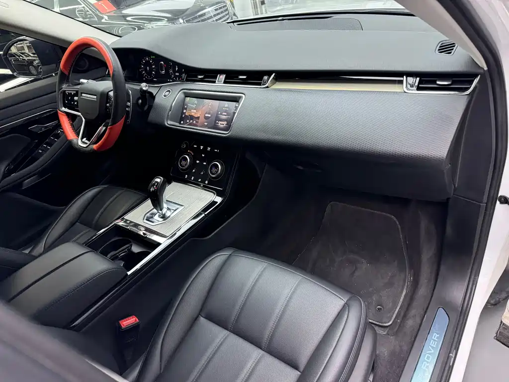 Land Rover Evoque — миниатюра 10