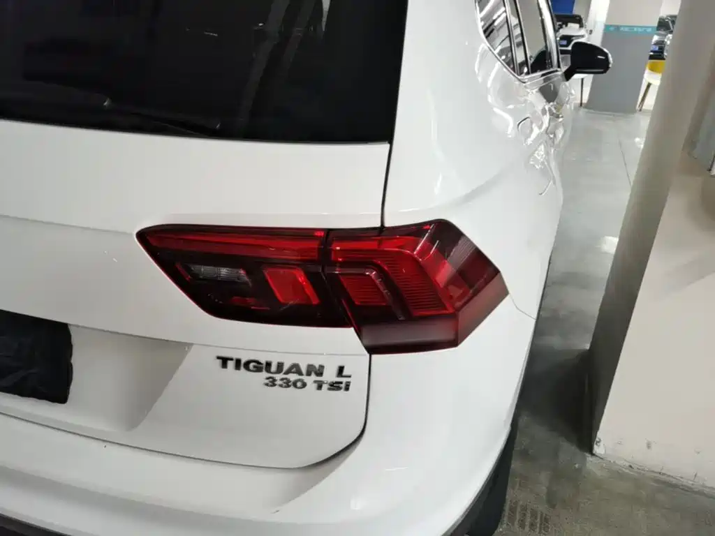 Volkswagen Tiguan L — миниатюра 8