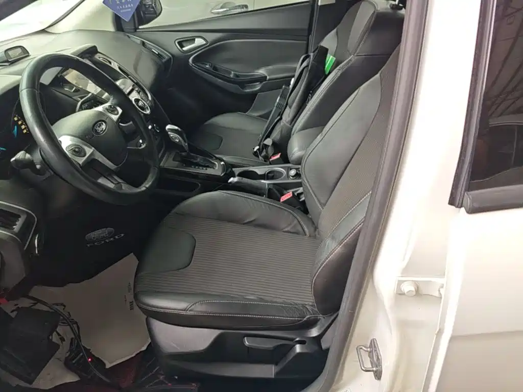 Ford Focus — миниатюра 15
