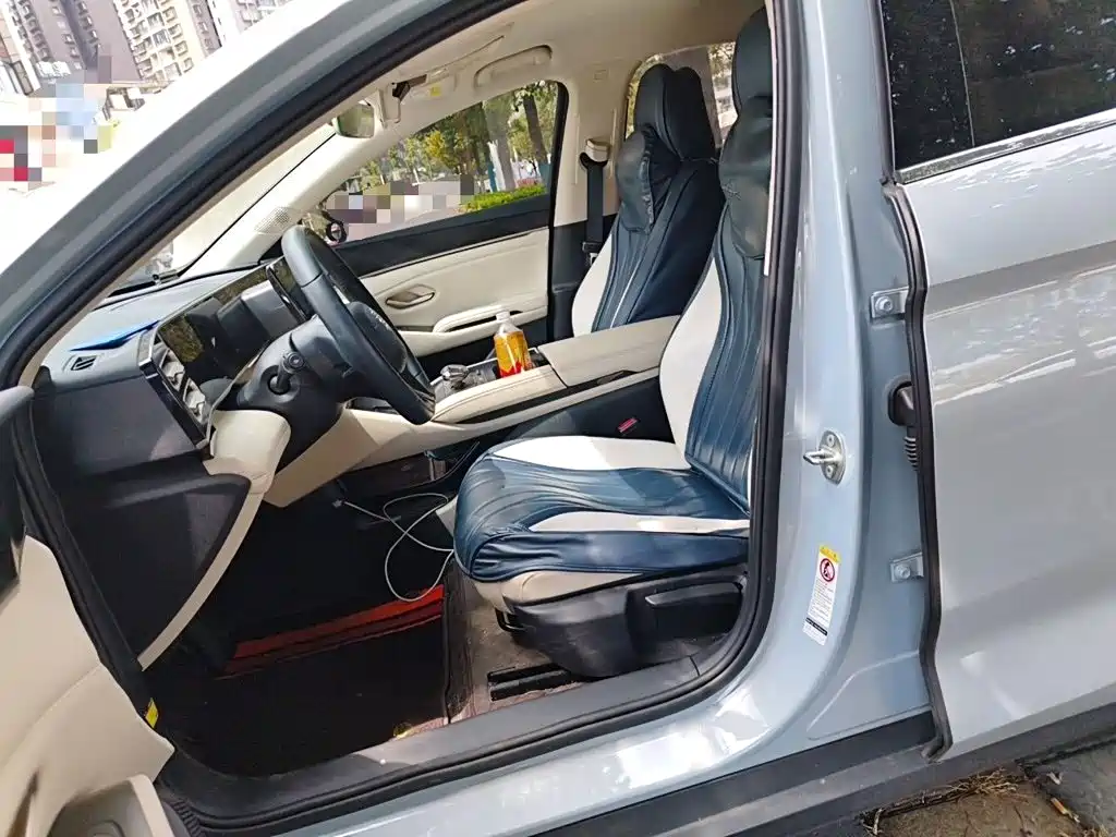 BYD Qin L — миниатюра 8