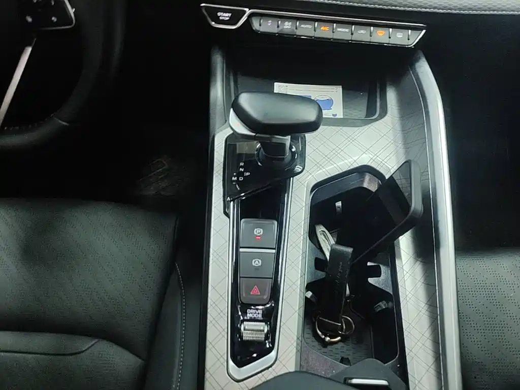 Geely Xingrui — миниатюра 14