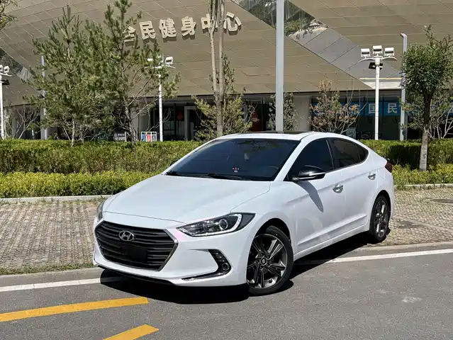 Hyundai Elantra Langdong