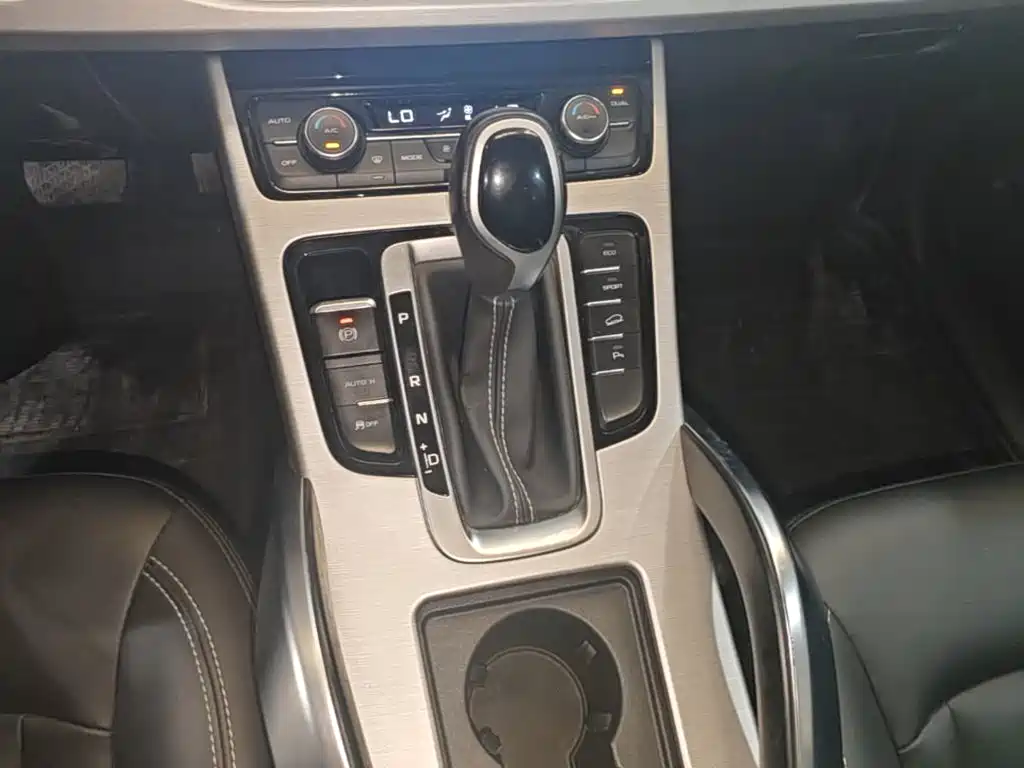 Geely Boyue — миниатюра 14
