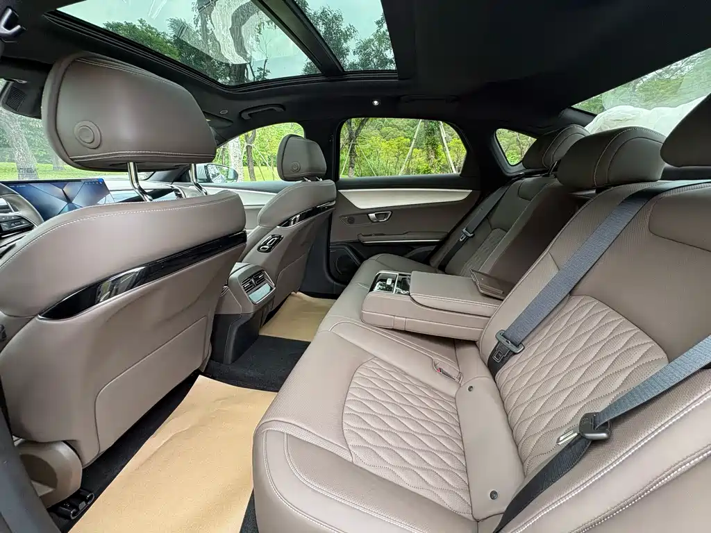 BYD Han 2025 DM-i Smart Drive 125KM