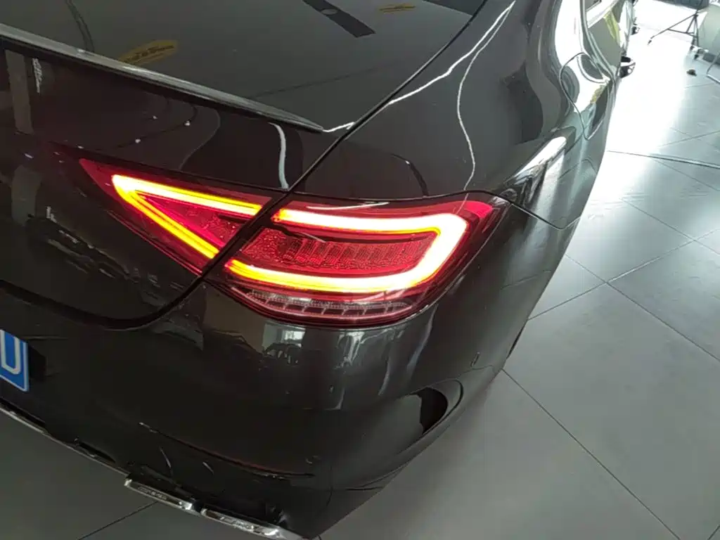 Mercedes-Benz CLS — миниатюра 8