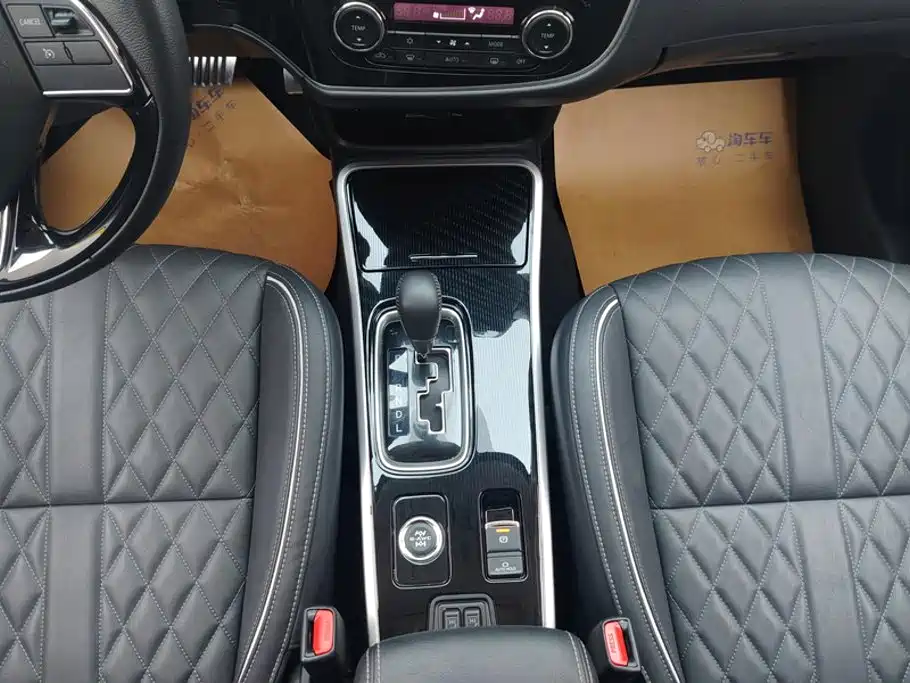 Mitsubishi Outlander — миниатюра 16
