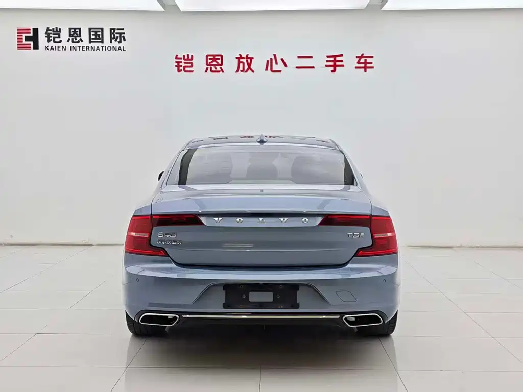 Volvo S90 — миниатюра 16