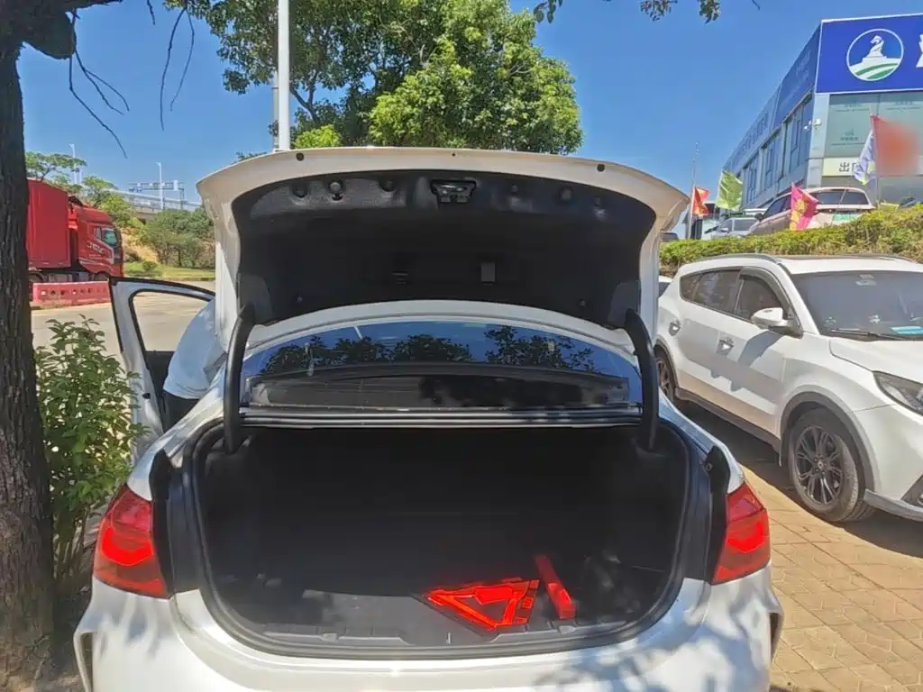 BMW 1 Series — миниатюра 19