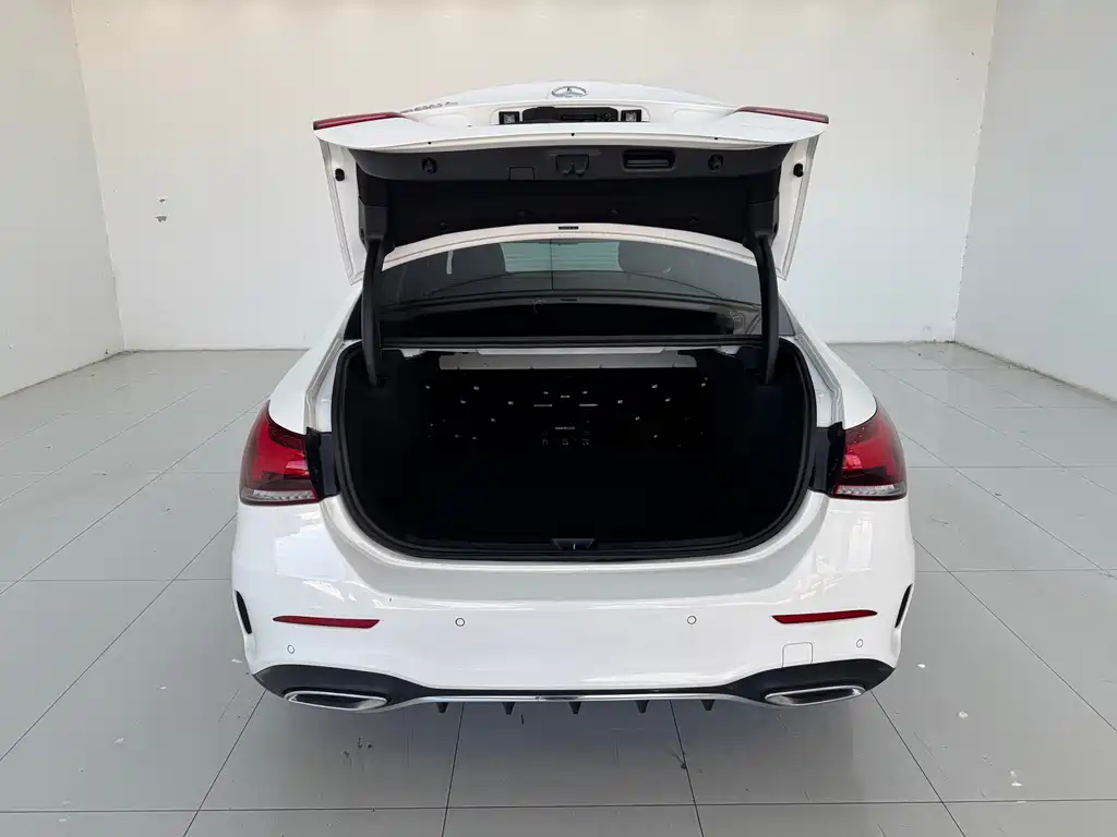 Mercedes-Benz A-Class — миниатюра 16