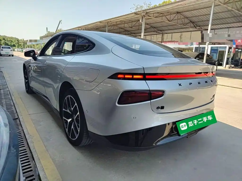 XPeng P7 — миниатюра 5