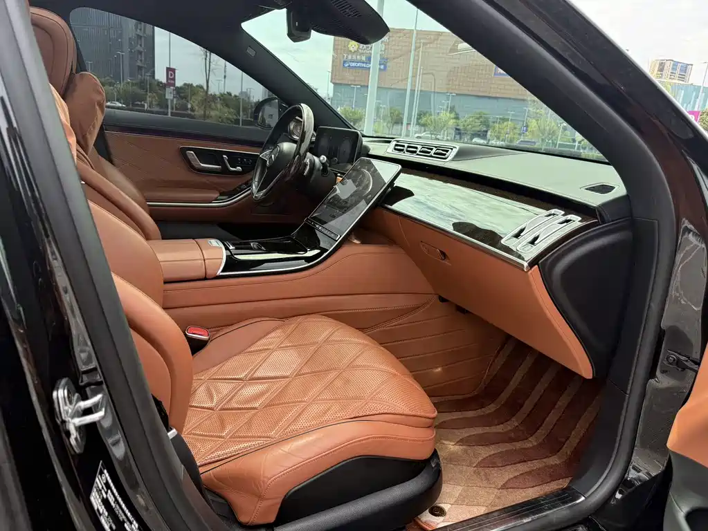 Mercedes-Benz S-Class — миниатюра 10