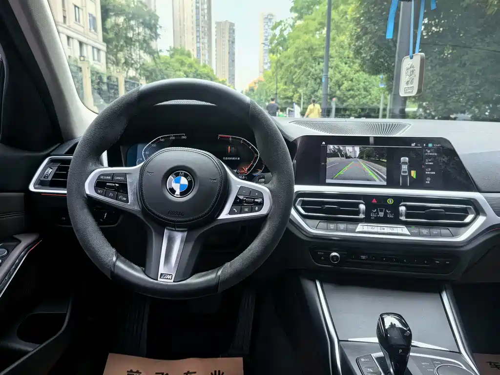 BMW 3 Series — миниатюра 7