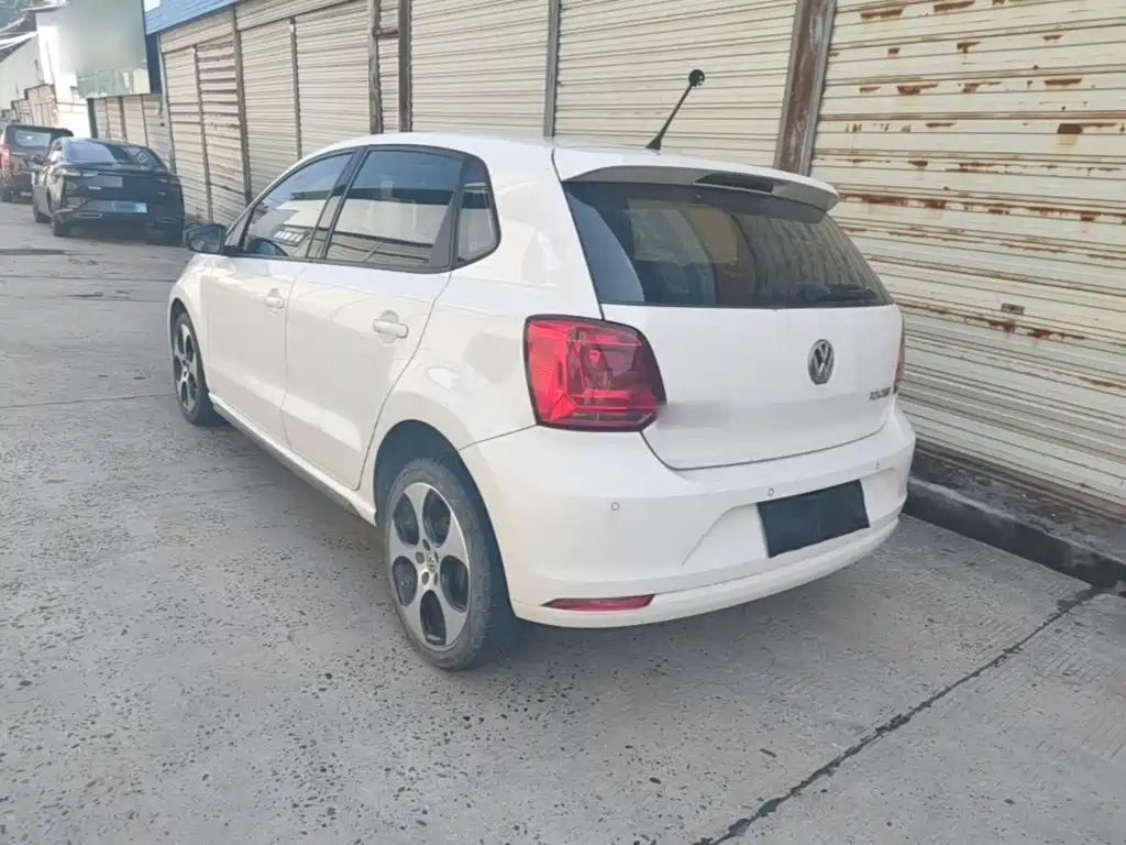 Volkswagen Polo — миниатюра 5