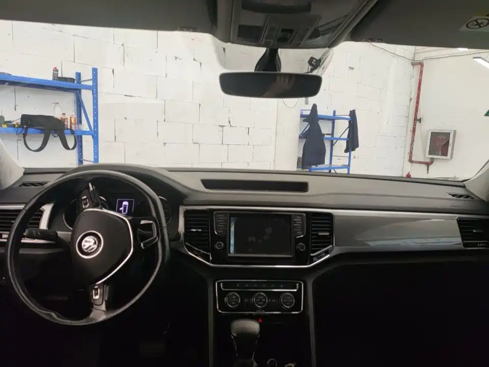 Volkswagen Teramont — миниатюра 6