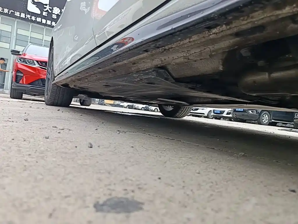 Volkswagen Golf — миниатюра 21