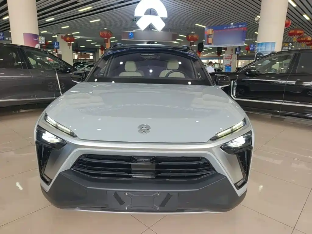 NIO ES8 — миниатюра 3