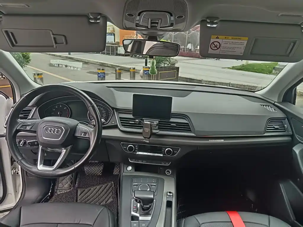 Audi Q5L — миниатюра 6