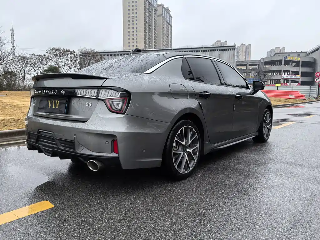 Lynk & Co 03 — миниатюра 4