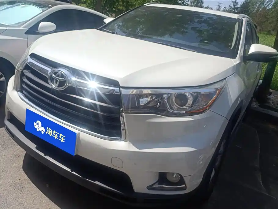 Toyota Highlander 2016