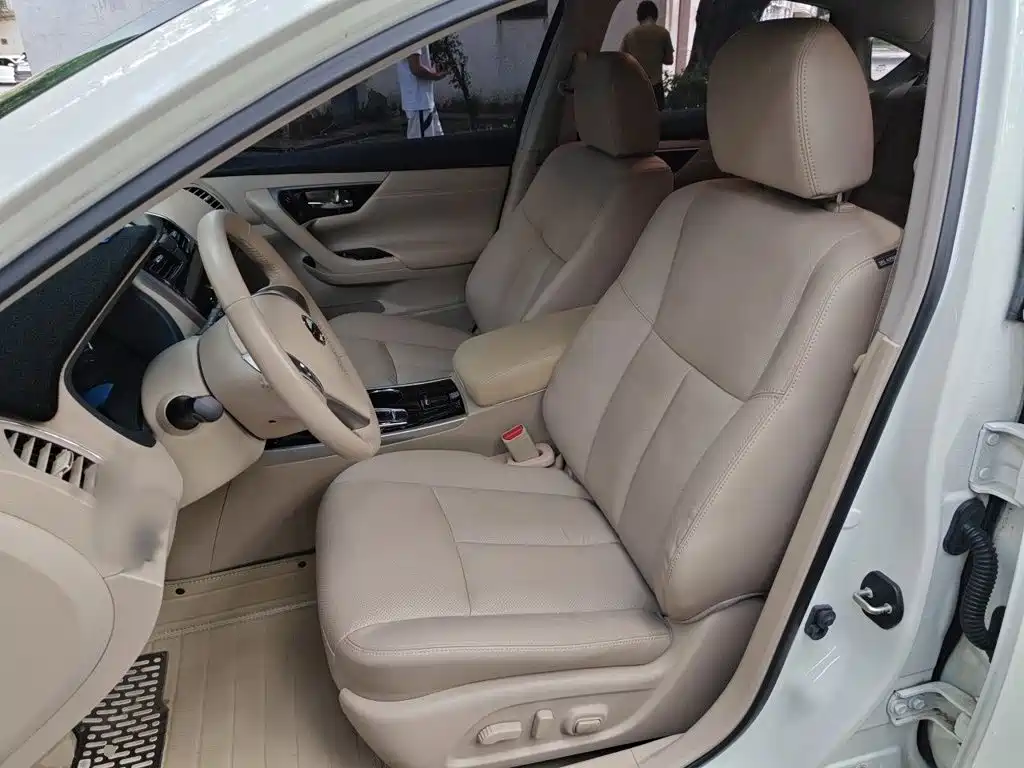 Nissan Teana — миниатюра 8