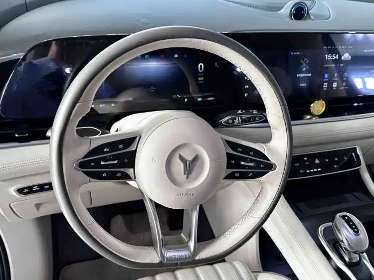 VOYAH Dreamer — миниатюра 10
