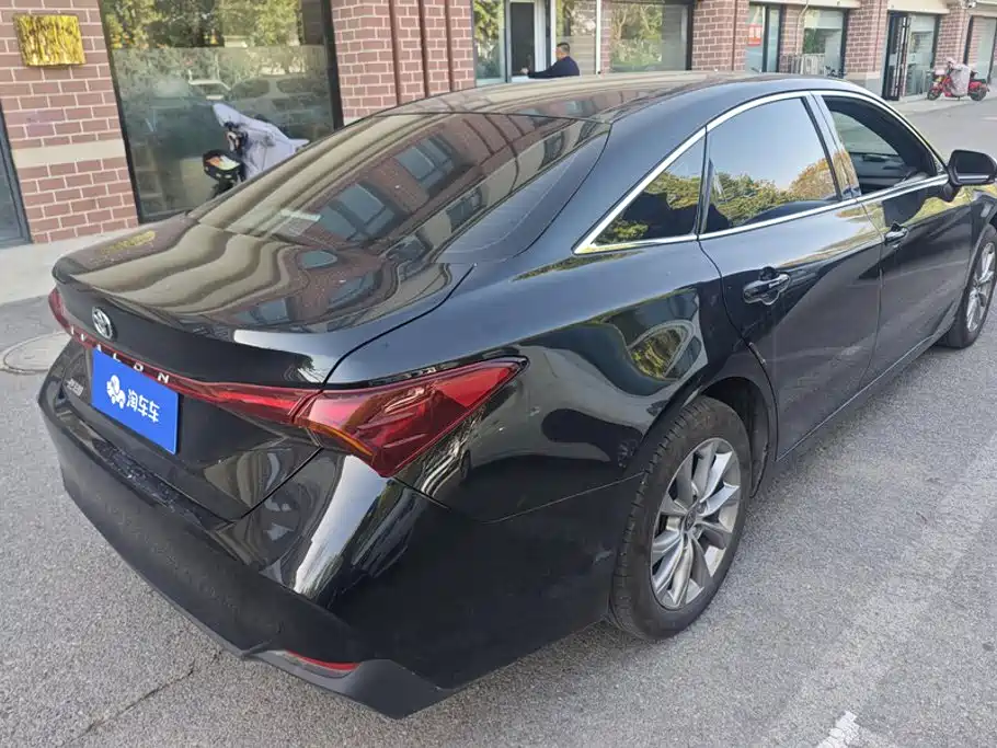 Toyota Avalon — миниатюра 3