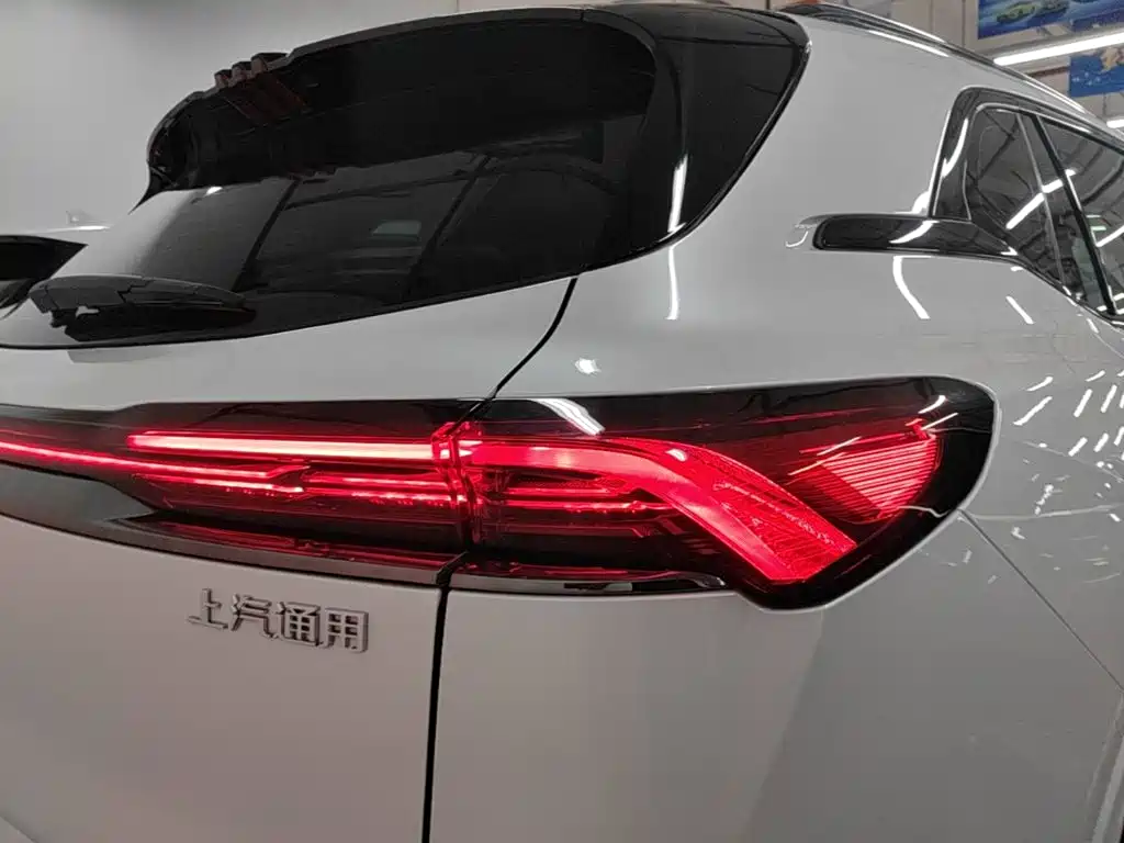 Buick E5 — миниатюра 8