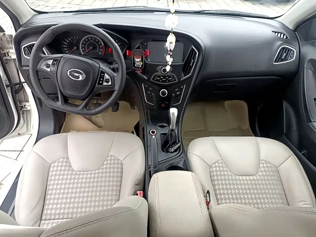 GAC Motor Trumpchi GA3S — миниатюра 10