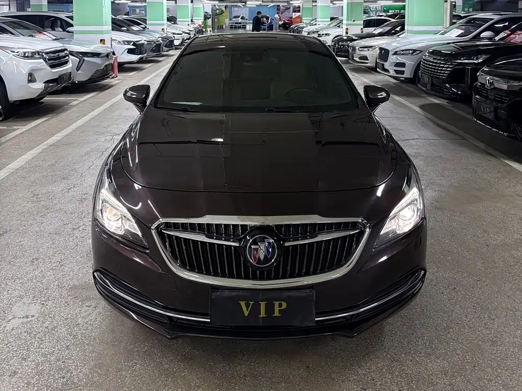 Buick LaCrosse — миниатюра 2