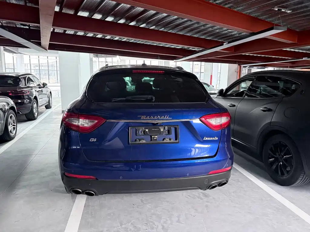 Maserati Levante — миниатюра 7