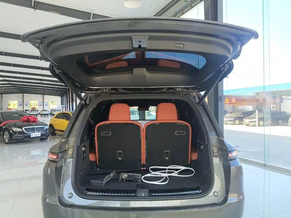 Li Auto Li L9 — миниатюра 19