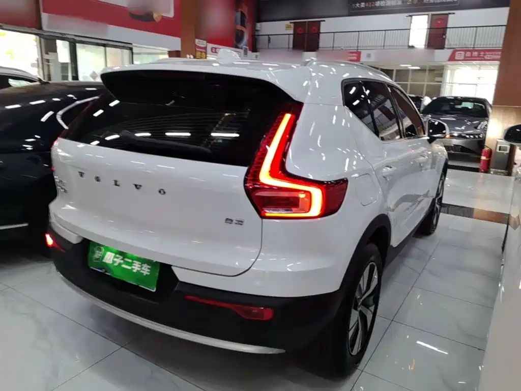 Volvo XC40 — миниатюра 7