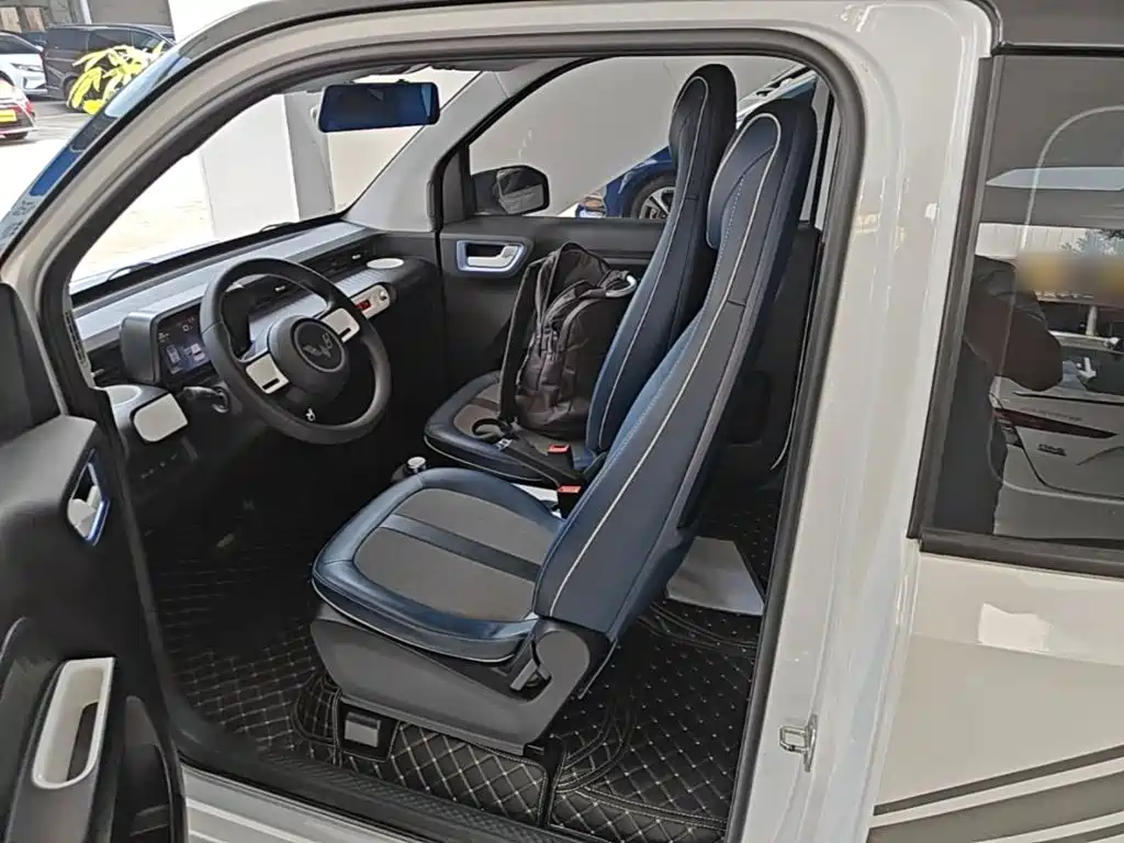 Wuling MINIEV — миниатюра 15