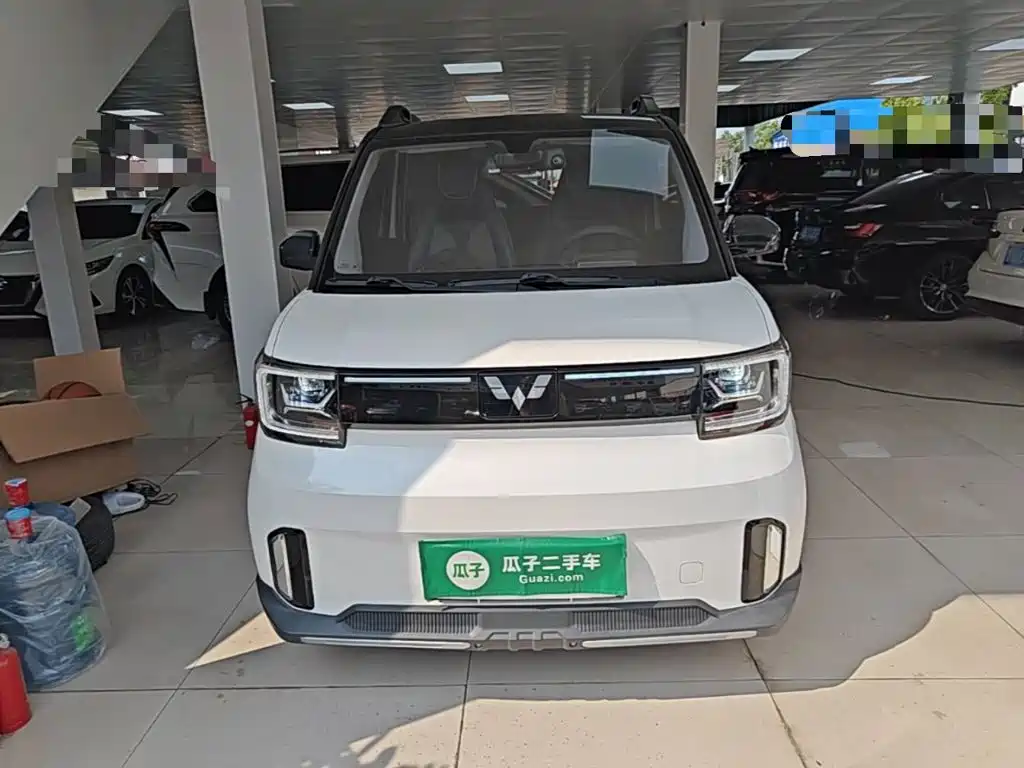 Wuling MINIEV — миниатюра 3