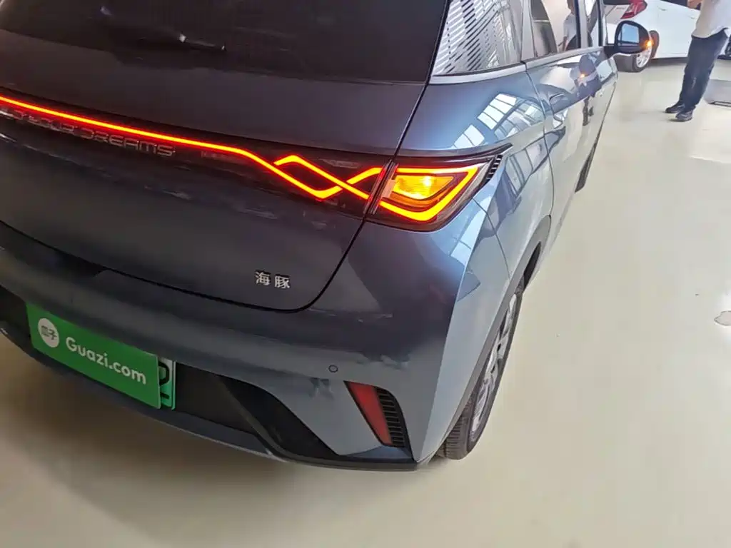 BYD Dolphin — миниатюра 8
