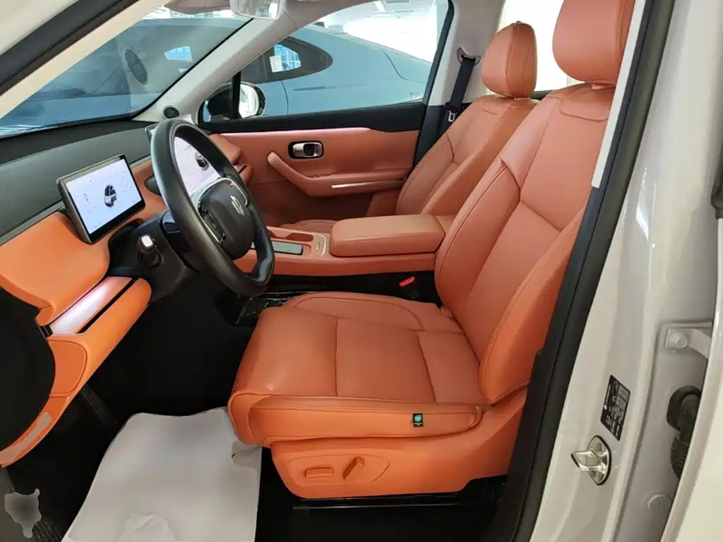 Leapmotor Leapmotor C10 — миниатюра 15