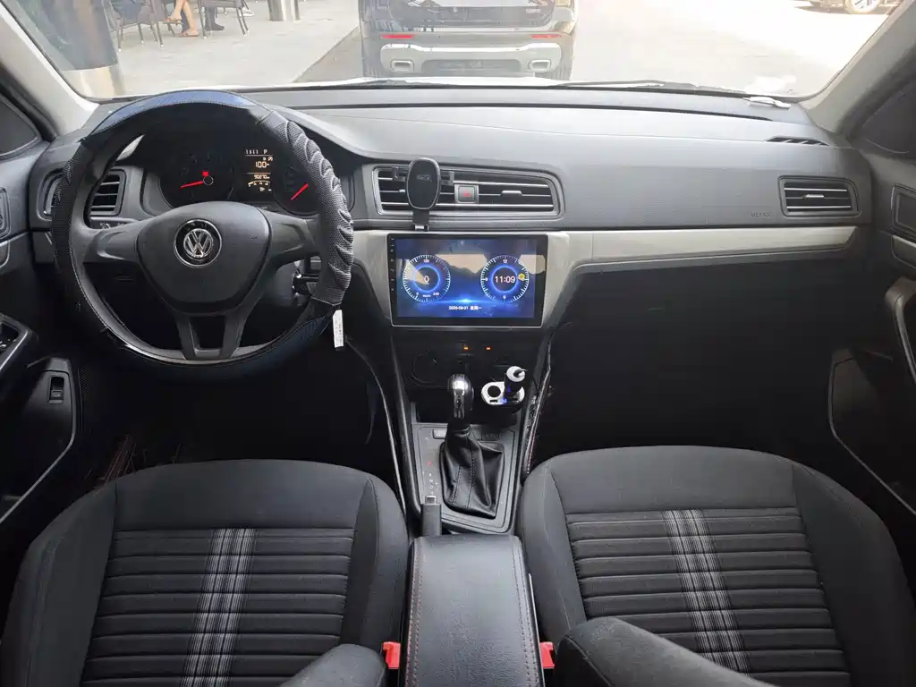 Volkswagen Lavida — миниатюра 11